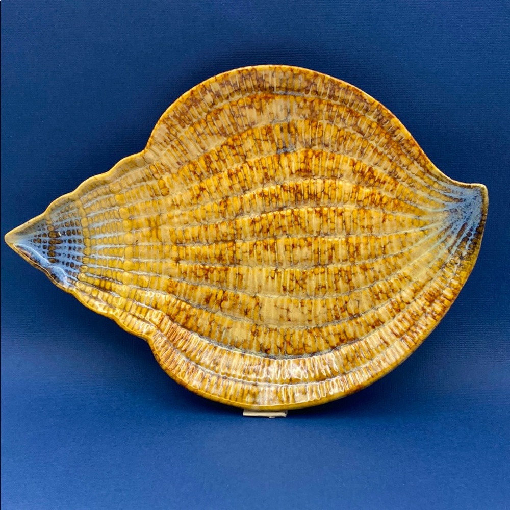 MCM Vintage Ceramic Shell-Shaped Textured Drip Glaze Plate Dish